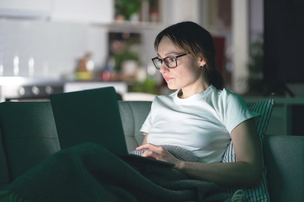 Technisches Setup für Live-Webinar-Streaming mit Code-Editor-Integration